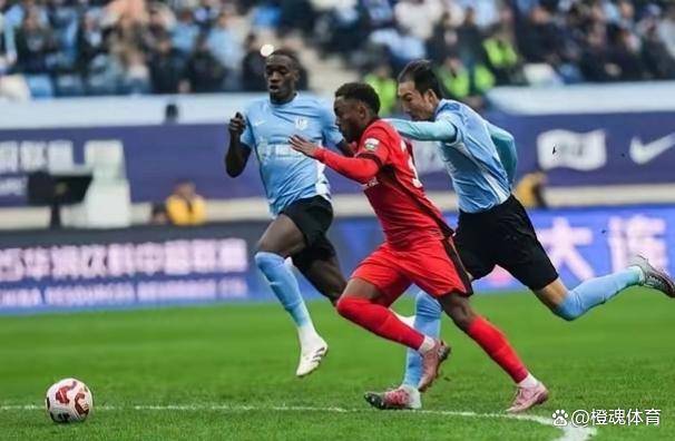 九游体育官网-马赛训练开放日；赛后遗憾出局引欢呼；亚冠在即；年轻球员得到机会的简单介绍