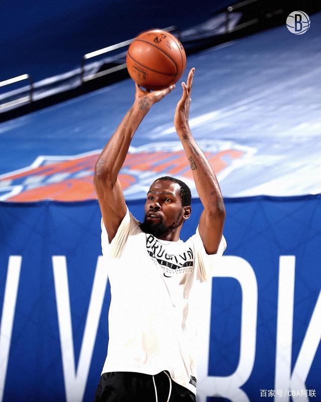 九游官网-清晨足总杯焦点战，布鲁克林篮网豪取连胜，球迷炸锅，更衣室氛围转暖